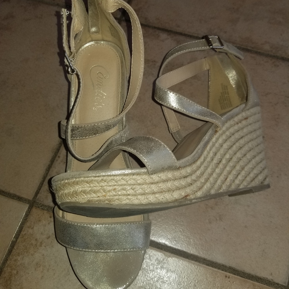Womens gold wedges
